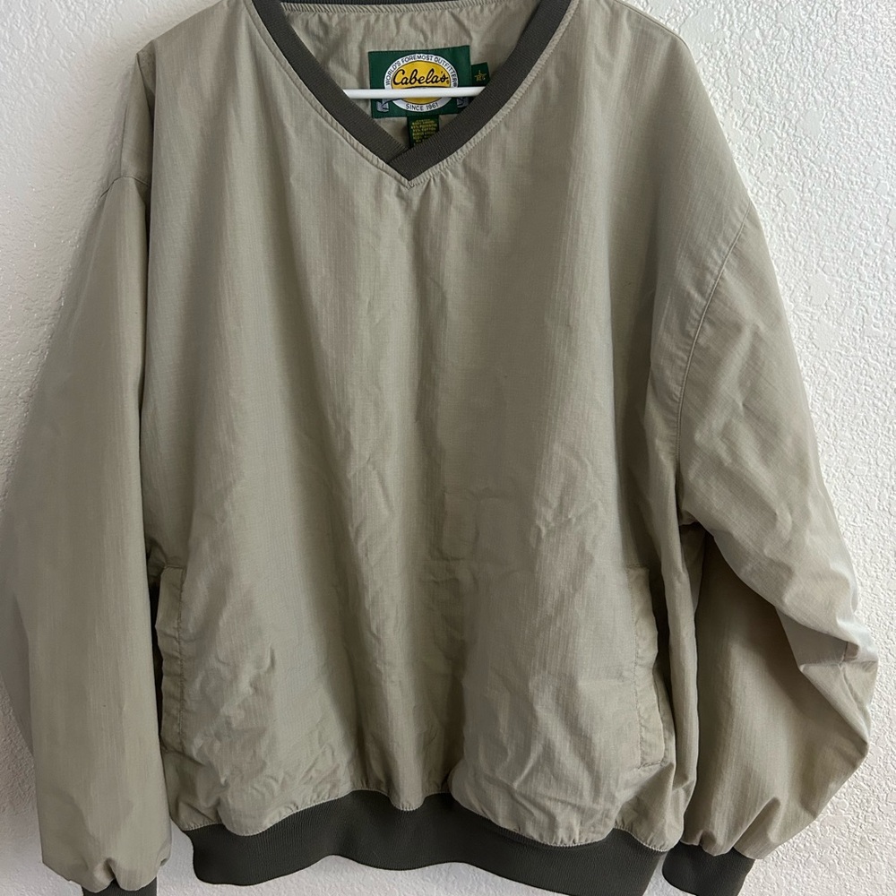 Cabelas pull over wind breaker